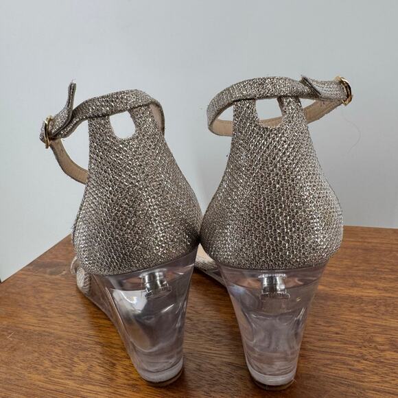 STUART WEITZMAN Nudistlucite Wedge Sandal NEW $350 Ankle Strap Silver Size 9B - Picture 5 of 10